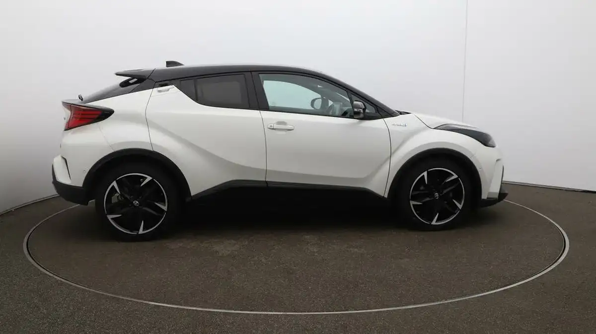 2022-toyota-c-hr-18-vvt-i-gr-sport-big-43