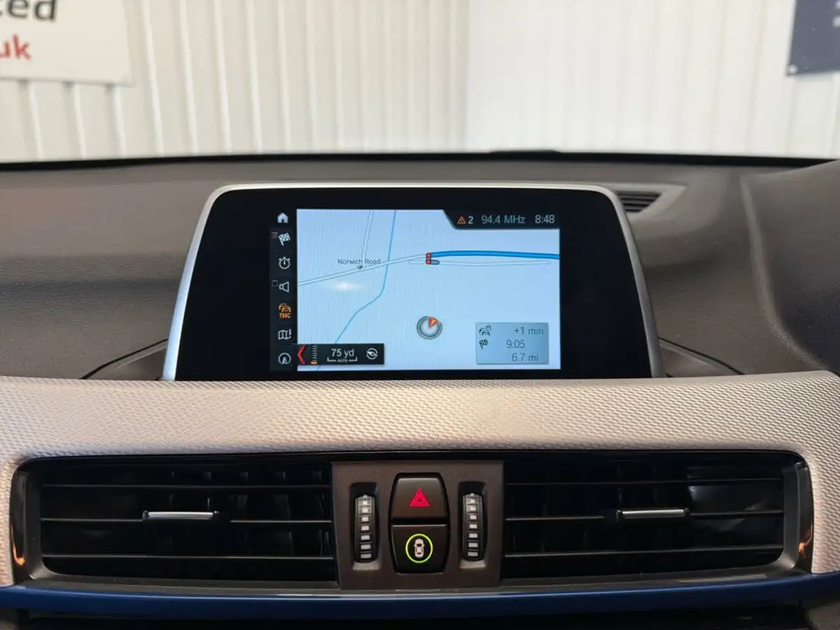 2019-bmw-x1-15-sdrive18i-m-sport-dct-big-23