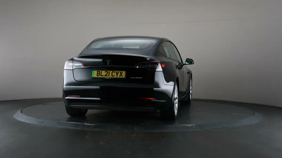 2021-tesla-model-3-e-long-range-4x4-big-64