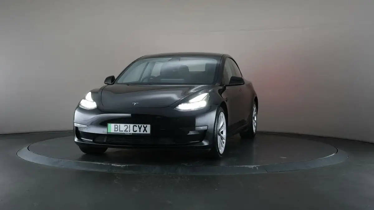 2021-tesla-model-3-e-long-range-4x4-big-40