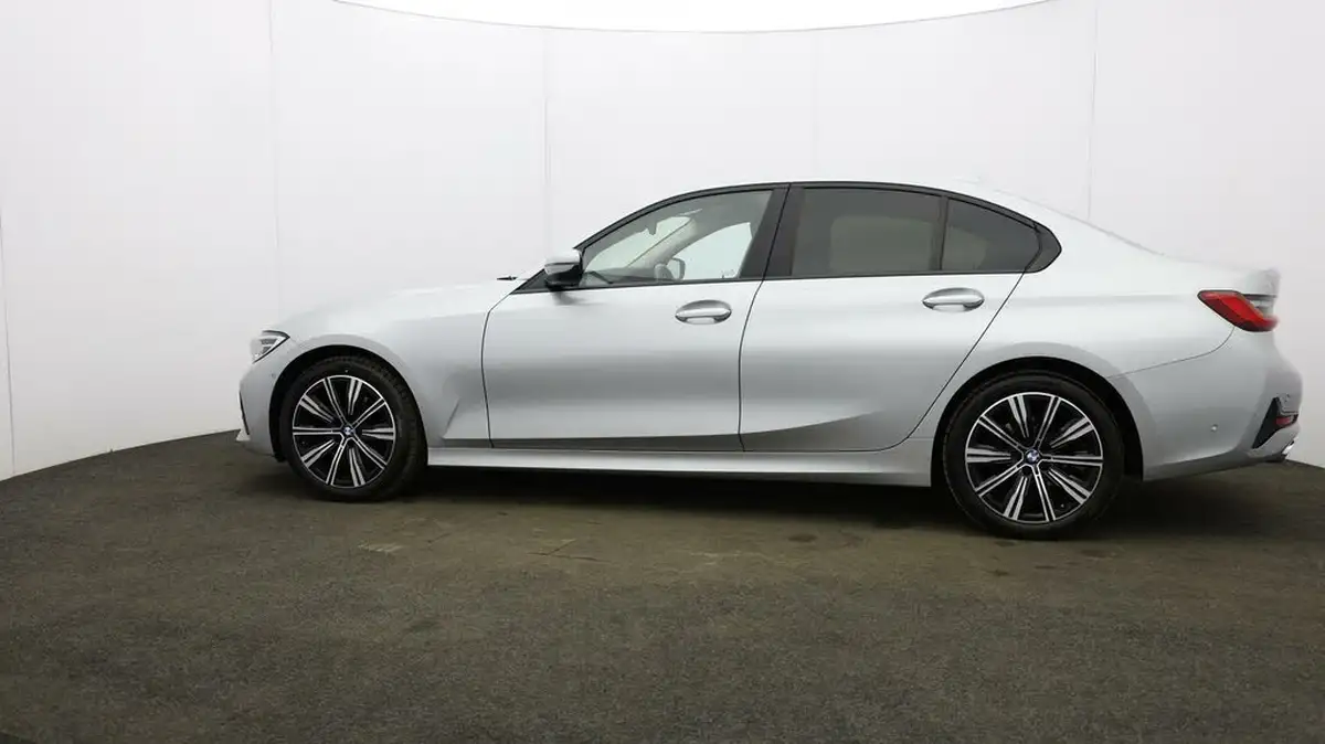 2020-bmw-3-series-20td-320d-se-saloon-4d-sport-auto-big-60
