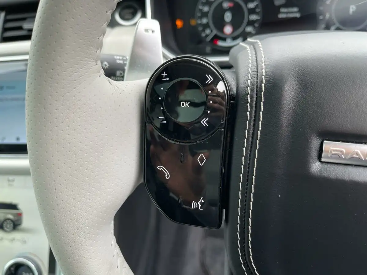 2022-land-rover-range-rover-sport-50-v8-p575-svr-carbon-edition-big-35