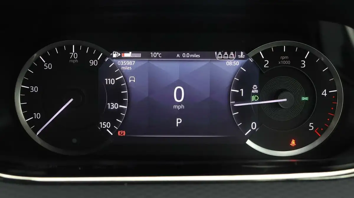 2021-land-rover-range-rover-evoque-20-d165-r-dynamic-awd-auto-big-9