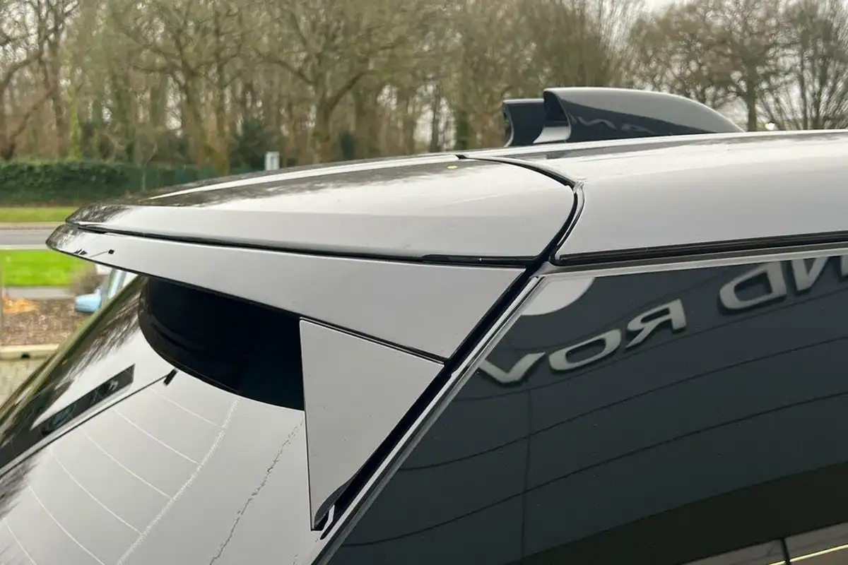 2023-land-rover-range-rover-30-p400-autobiography-big-21