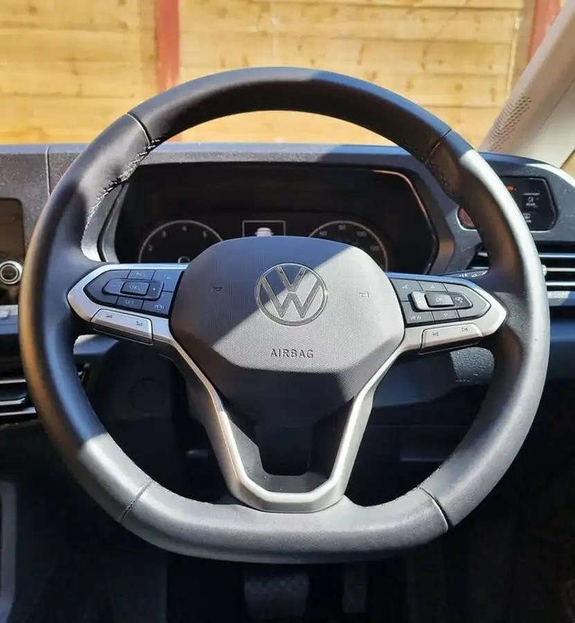 2023-volkswagen-caddy-15-tsi-maxi-life-big-21