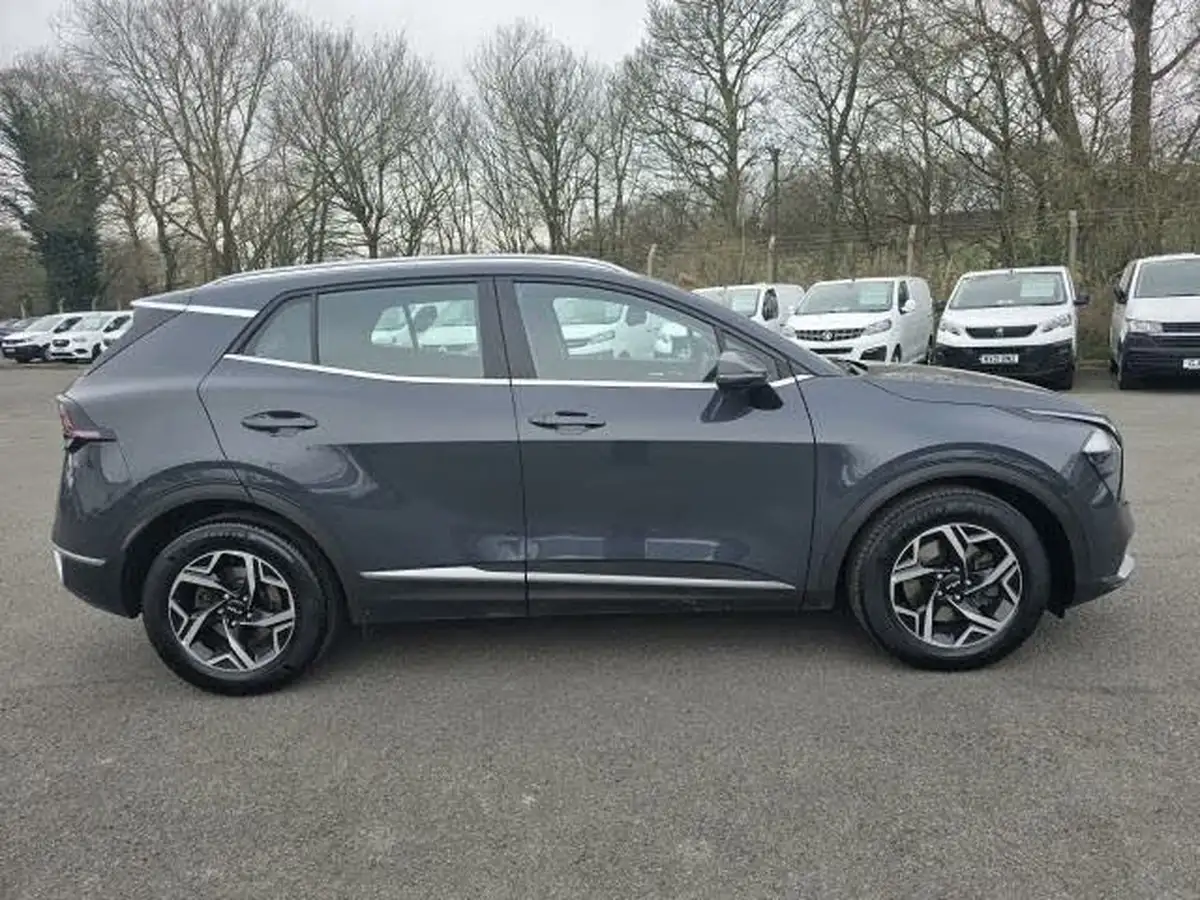 2023-kia-sportage-16-t-gdi-2-148bhp-big-2