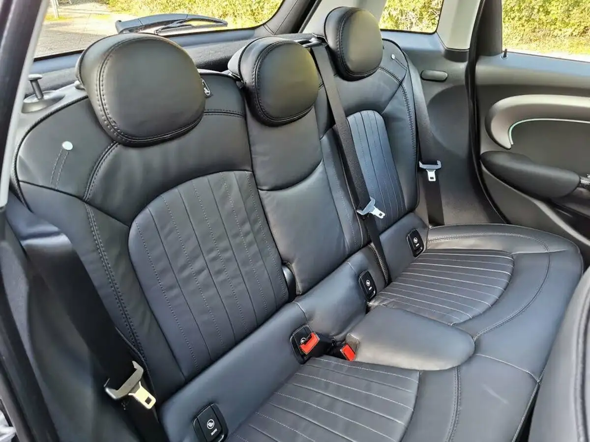 2021-mini-cooper-15-cooper-exclusive-series-ii-hatchback-5d-auto-big-34