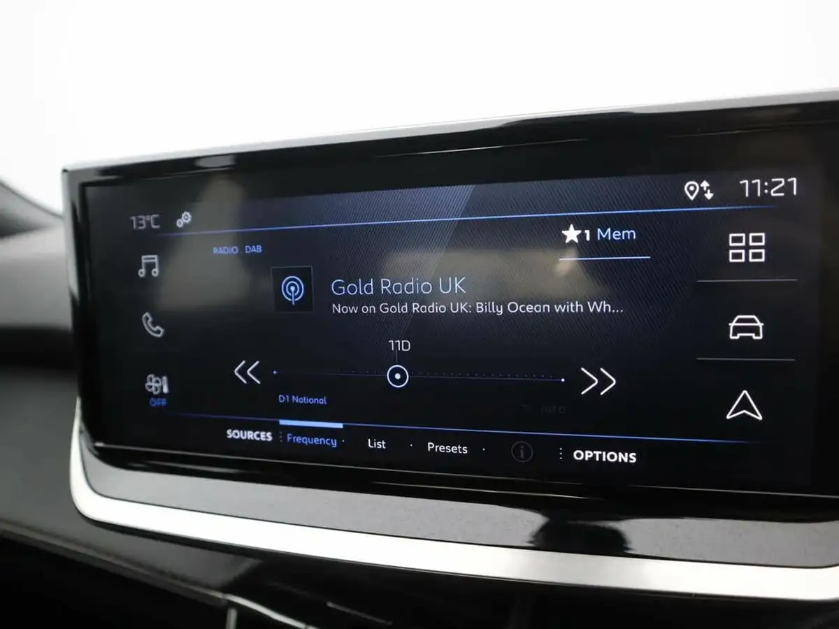 2024-peugeot-2008-suv-12-puretech-active-100ps-big-10