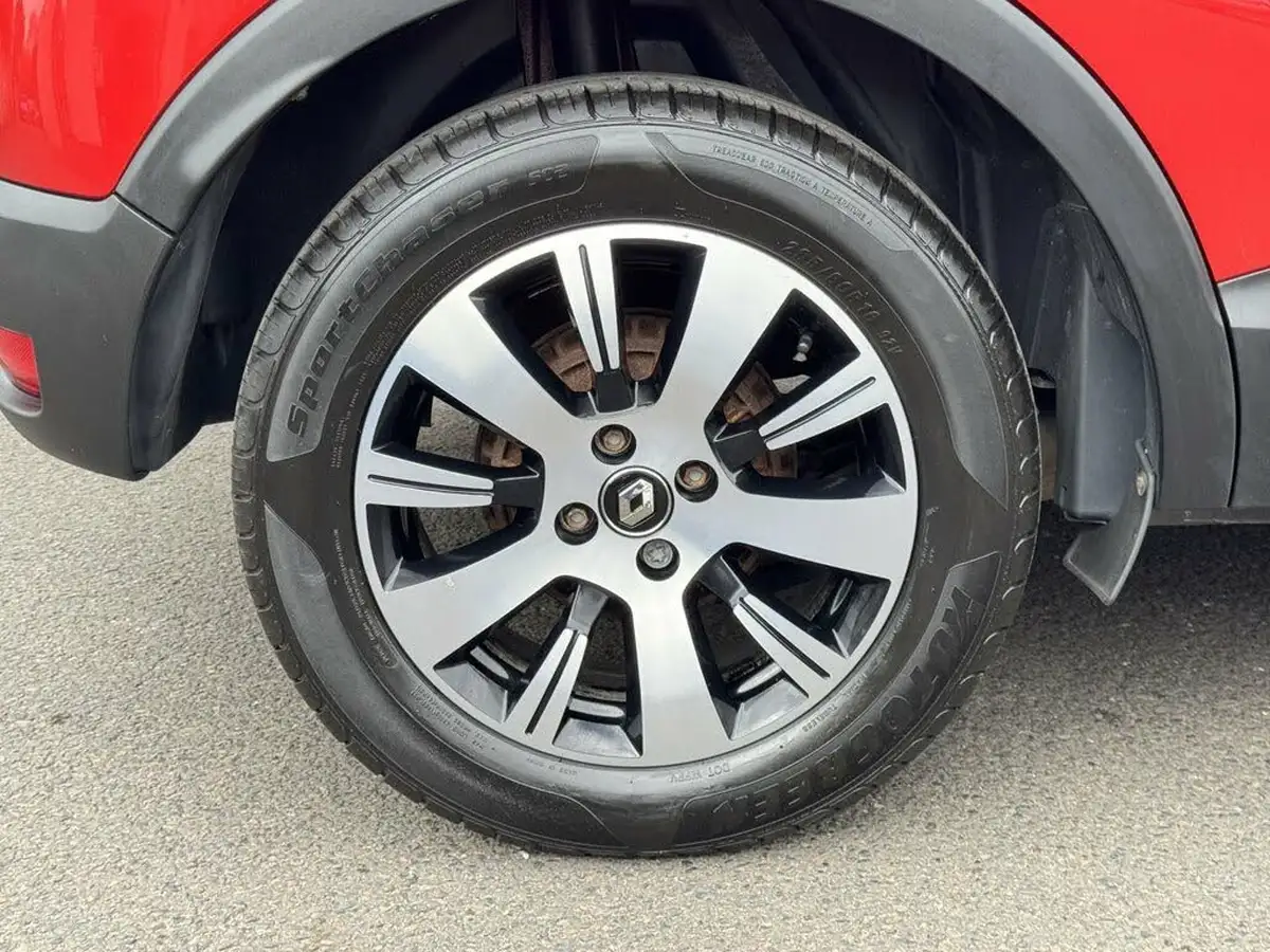 2019-renault-captur-09-tce-play-big-17