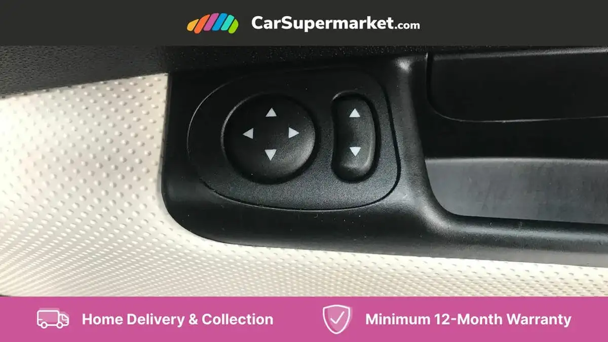 2019-fiat-500-12-s-big-23