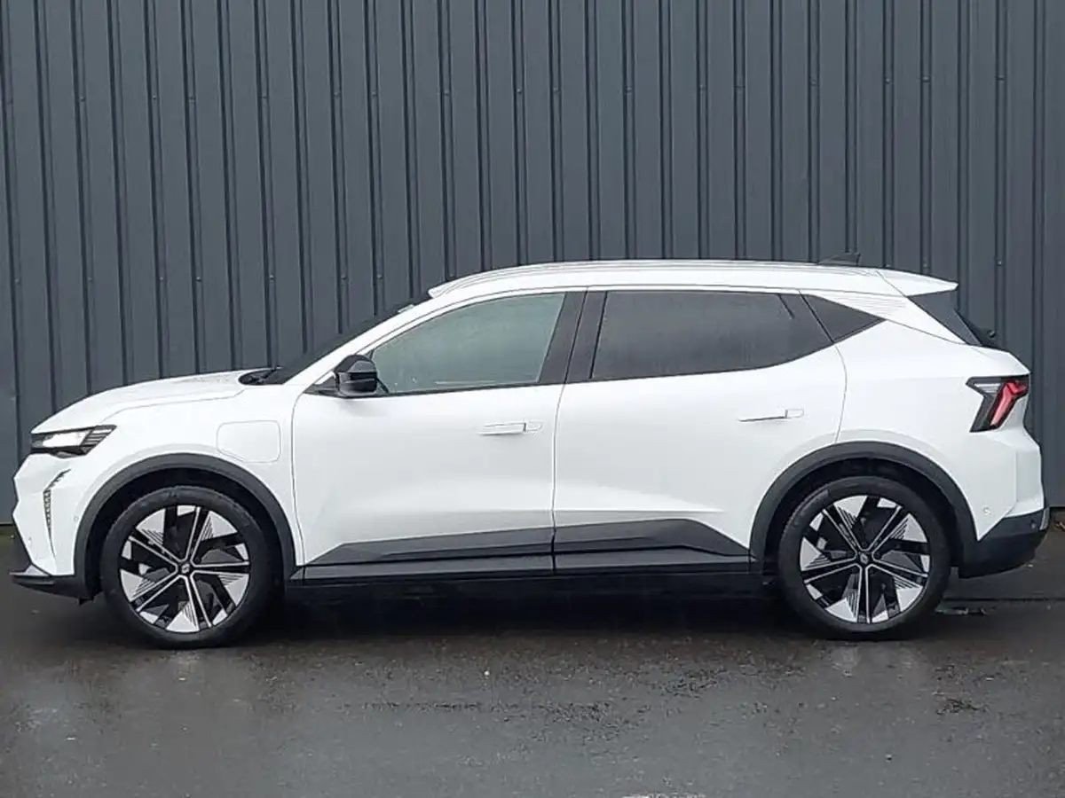 2024-renault-scenic-e-tech-e-techno-220ps-long-big-3