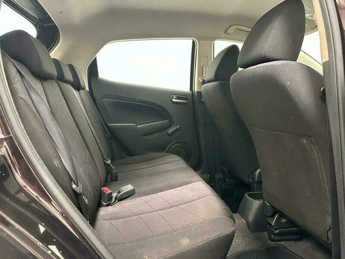 2011-mazda-mazda2-13-tamura-5d-big-25