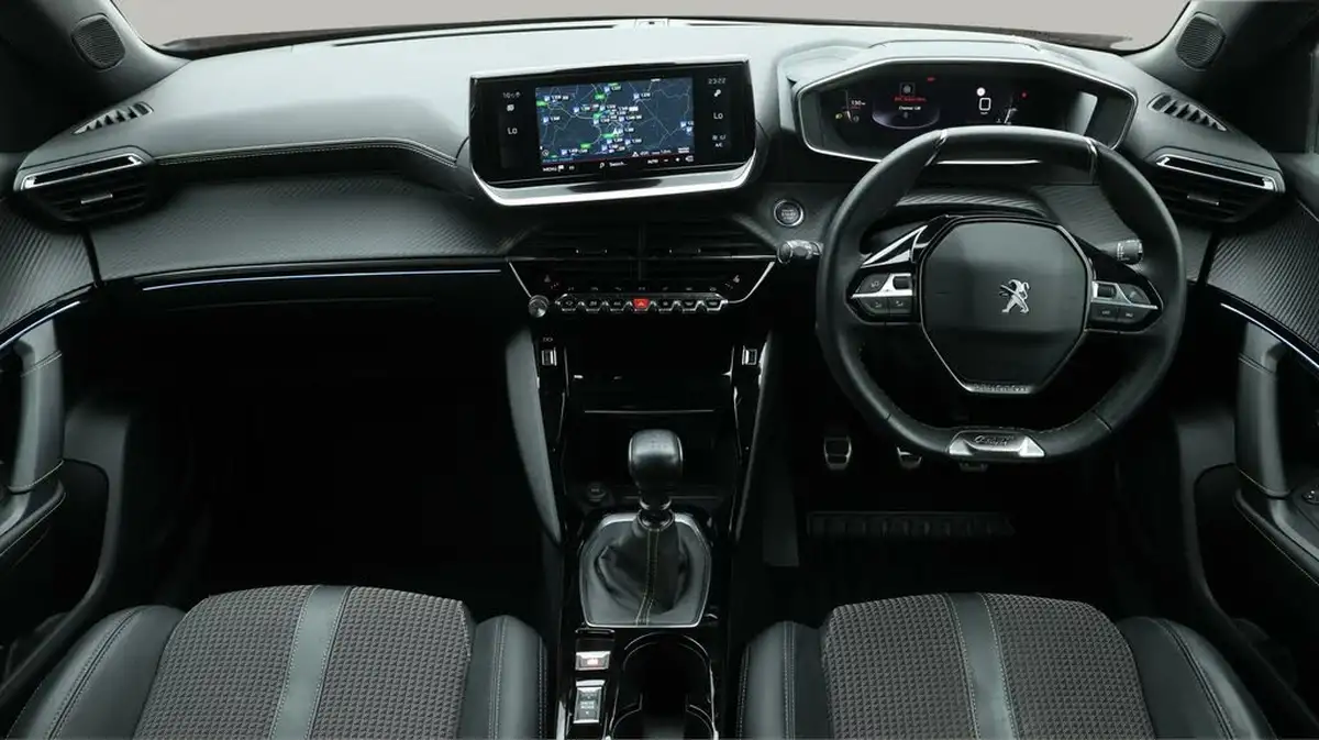 2022-peugeot-2008-suv-12-puretech-gt-big-13