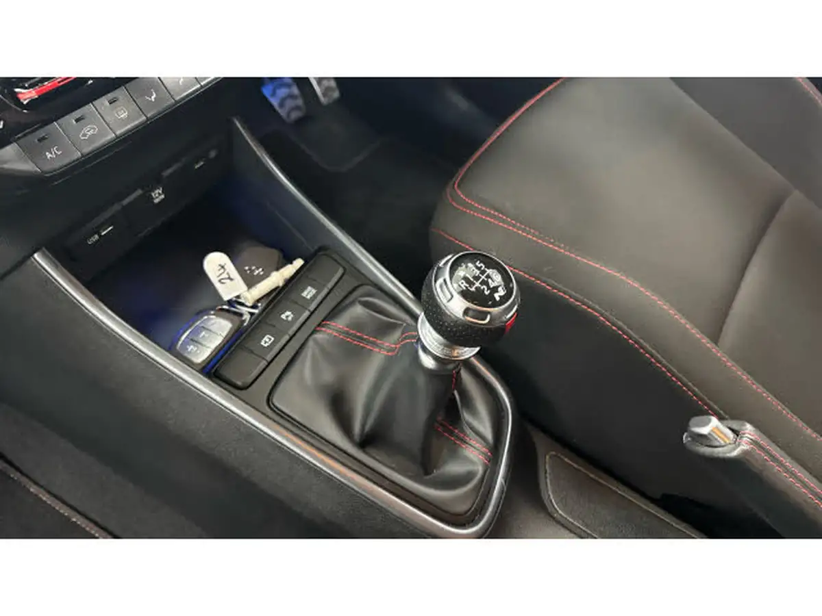 2023-hyundai-i20-10-t-gdi-n-line-eclutch-imt-big-12