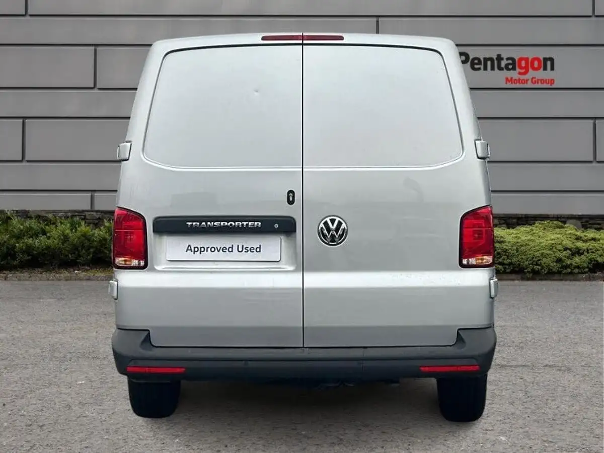 2022-volkswagen-transporter-20tdi-t28-startline-bmt-swb-110pseu6dt-e-big-13
