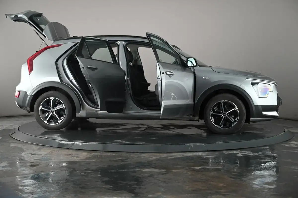 2022-kia-niro-16-gdi-139bhp-hev-132kwh-big-61