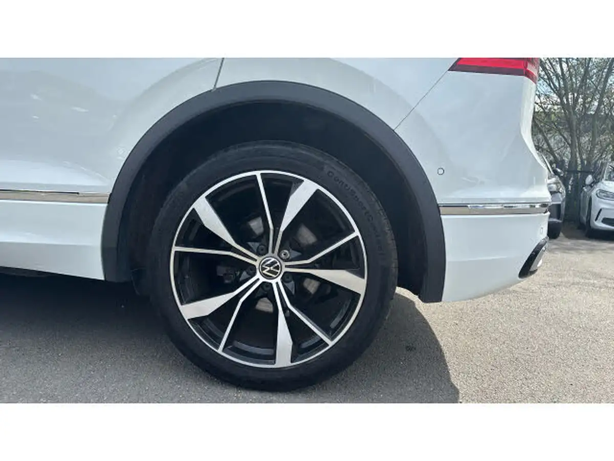 2023-volkswagen-tiguan-15-tsi-r-line-edition-big-4