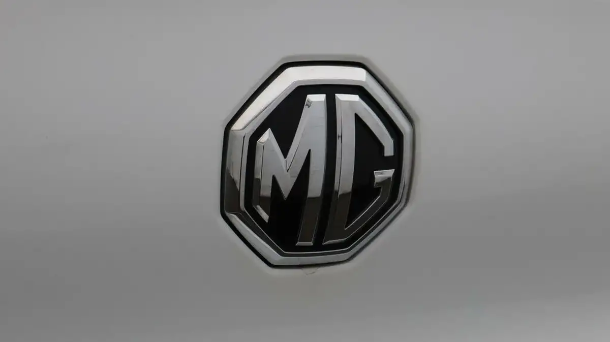 2021-mg-zs-suv-10t-gdi-exclusive-big-22