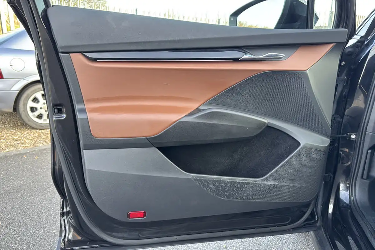 2022-skoda-enyaq-e-60-big-28