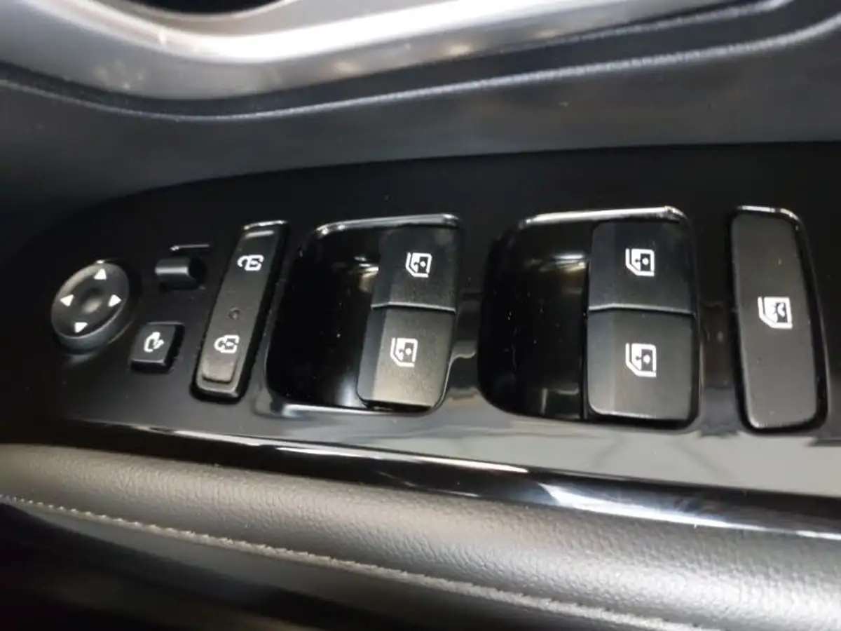 2023-hyundai-tucson-16-t-gdi-ultimate-265ps-4wd-phev-auto-big-9