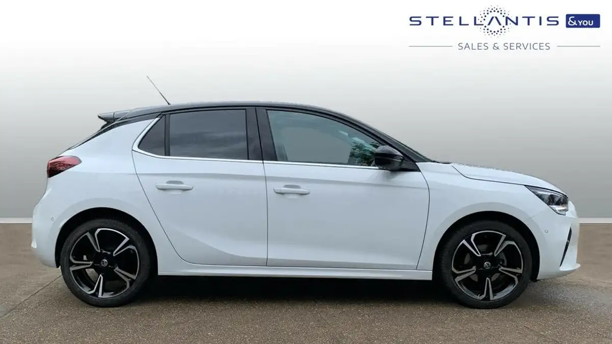 2022-vauxhall-corsa-12i-elite-edition-big-1