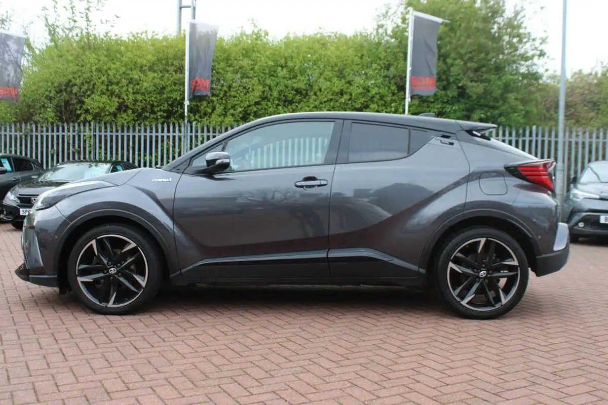 2021-toyota-c-hr-20-vvt-i-gr-sport-big-7