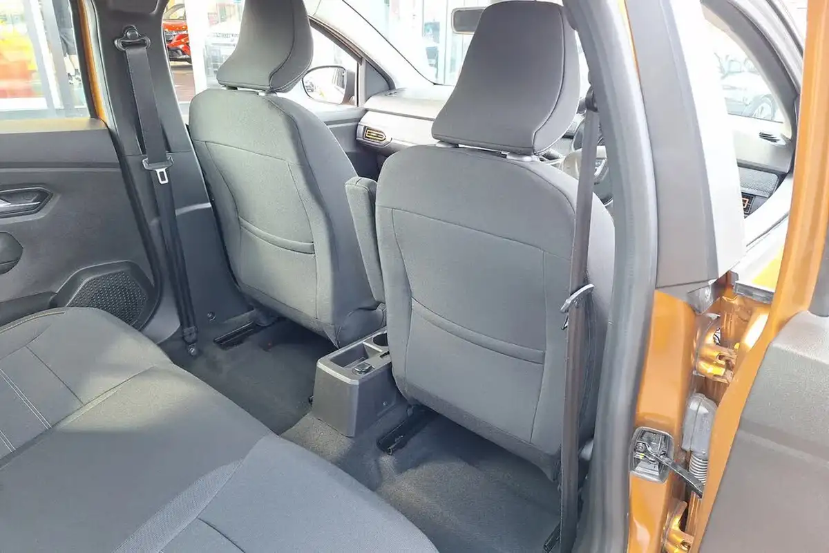 2022-dacia-sandero-stepway-10-tce-comfort-100bhp-bi-fuel-big-31