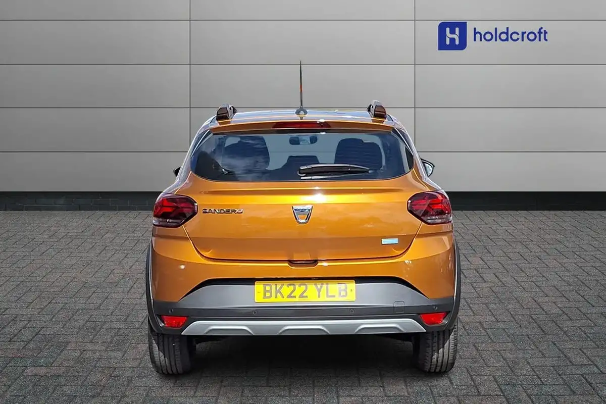 2022-dacia-sandero-stepway-10-tce-comfort-100bhp-bi-fuel-big-7