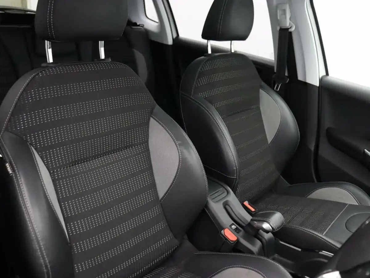 2018-peugeot-2008-suv-12-puretech-allure-premium-ss-big-6