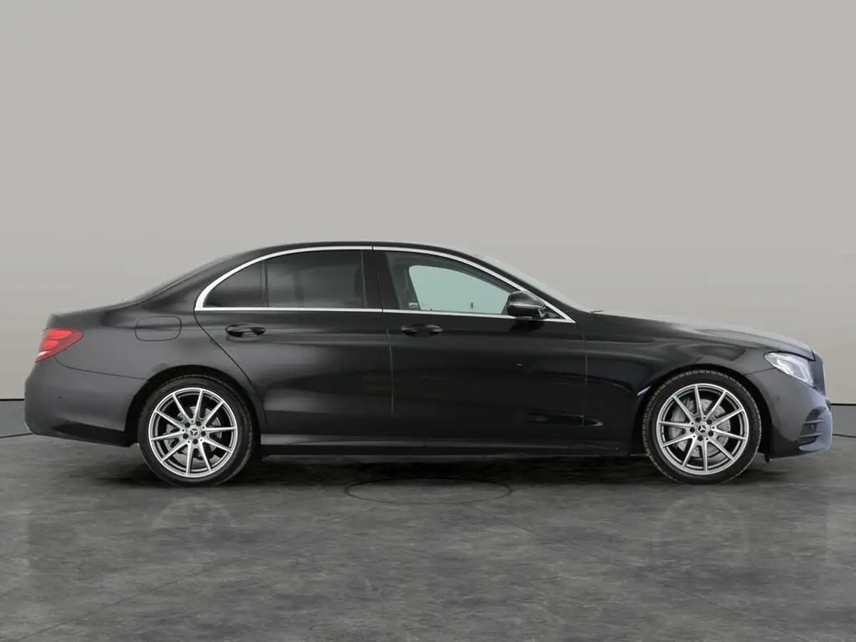 2019-mercedes-benz-e-class-20d-e220d-amg-line-edition-saloon-4d-big-6