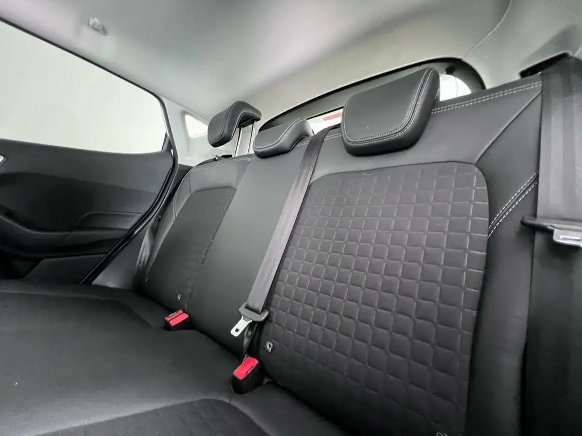 2019-ford-fiesta-10t-active-x-125ps-big-11