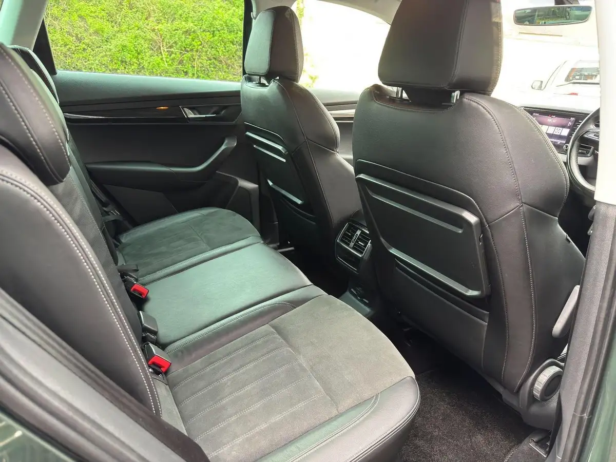 2018-skoda-karoq-16tdi-se-l-scr-1596cc-dsg-big-22