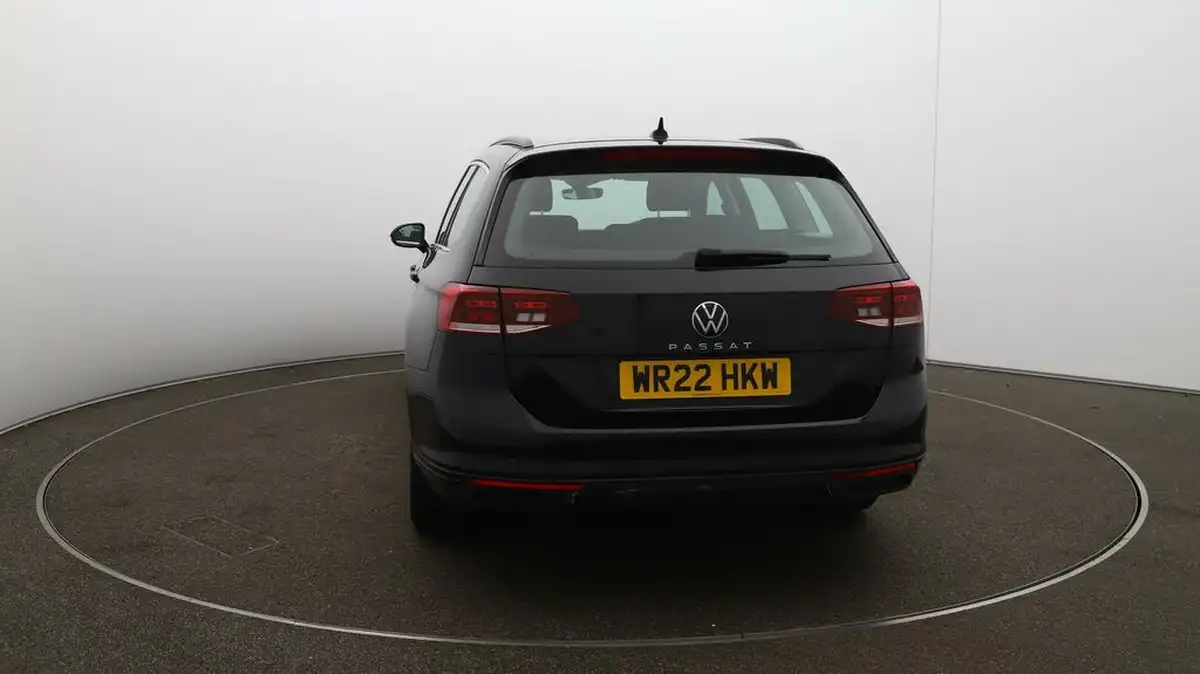 2022-volkswagen-passat-20tdi-se-nav-150ps-estate-5d-dsg-big-50