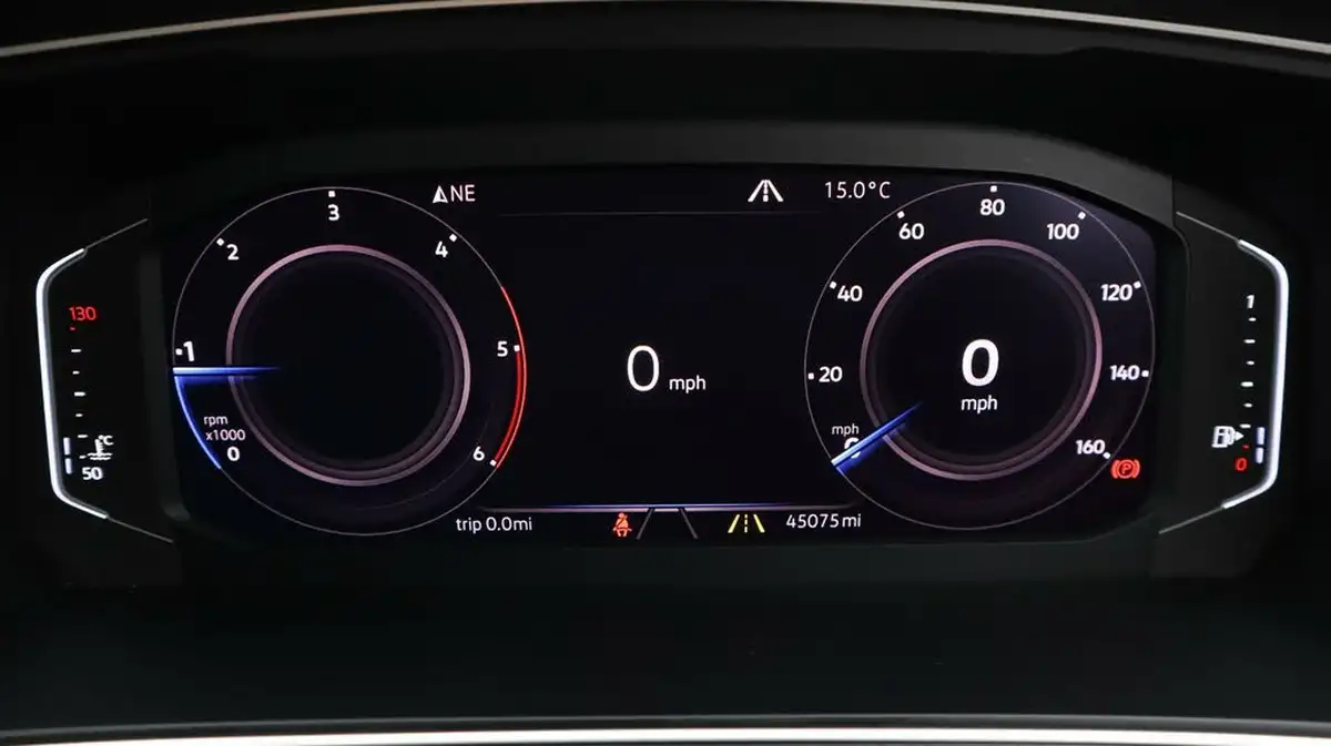 2019-volkswagen-tiguan-20tdi-r-line-tech-150ps-4motion-big-10