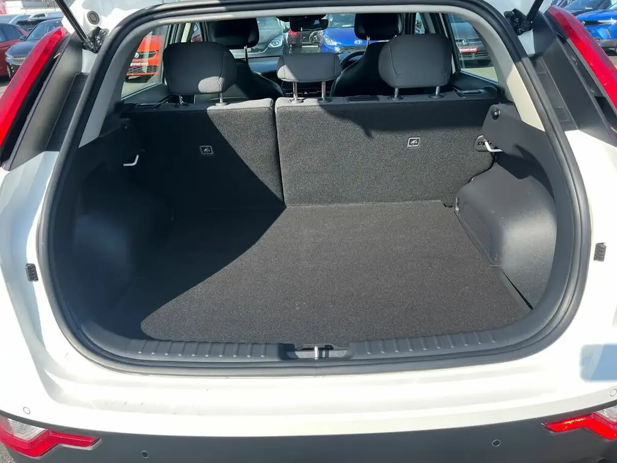 2024-kia-niro-ev-e-2-big-9