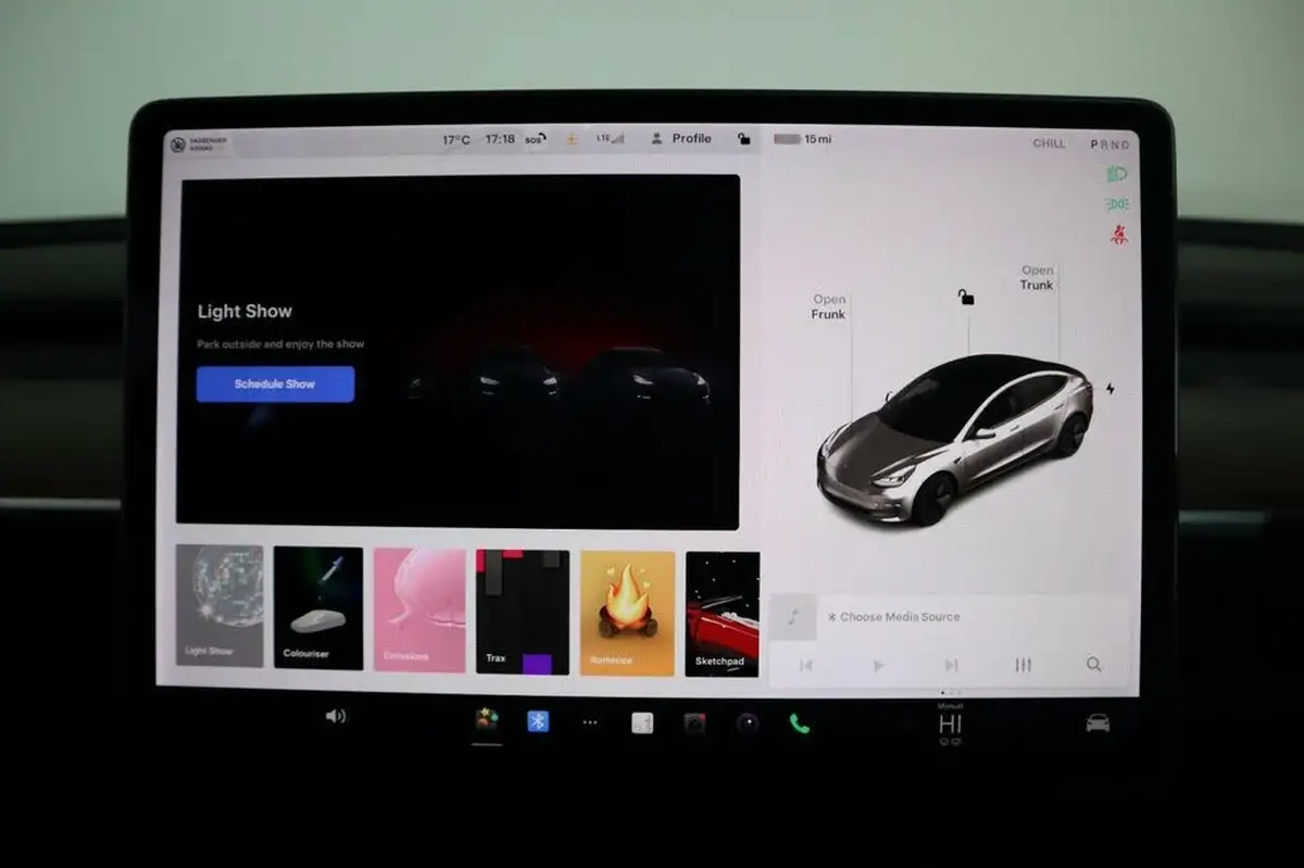 2021-tesla-model-3-e-long-range-4x4-big-27
