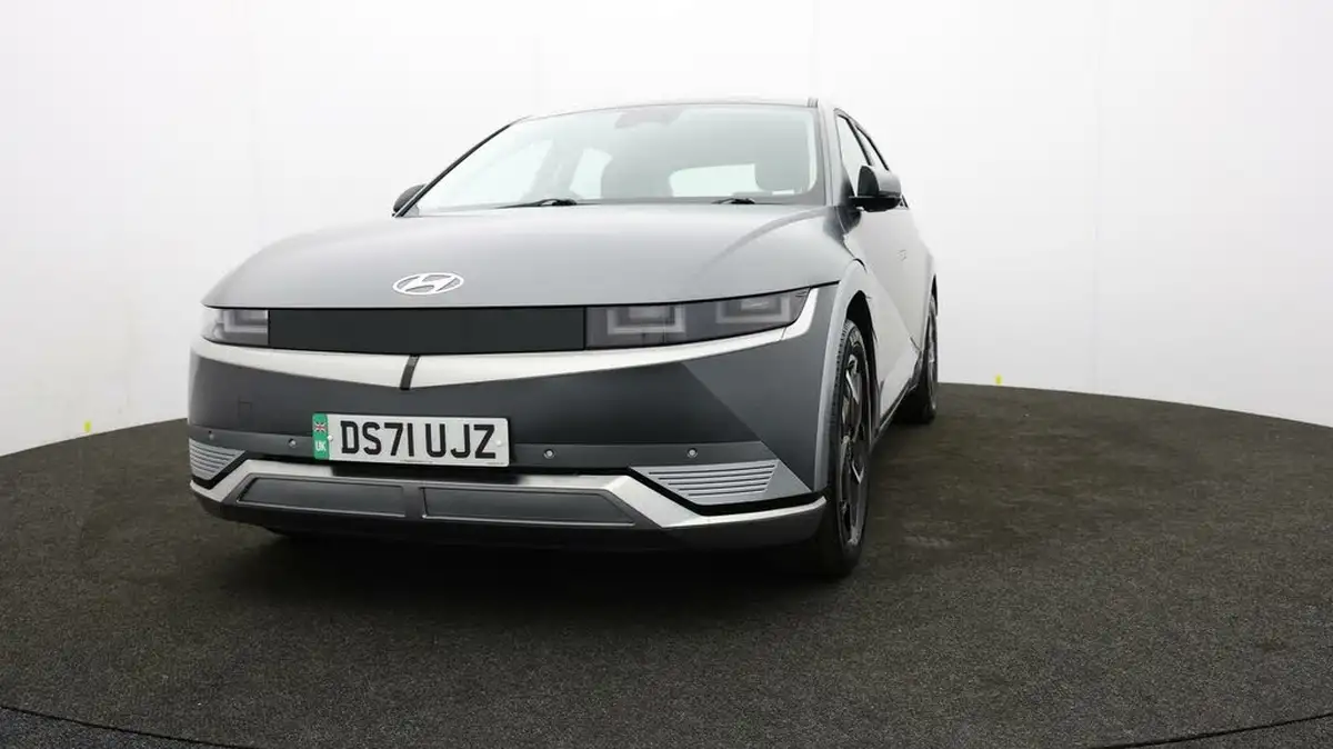 2022-hyundai-ioniq-5-e-premium-217ps-73kwh-rwd-big-49