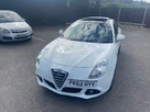 2012-alfa-romeo-giulietta-20td-lusso-170-bhp-tct-small-41