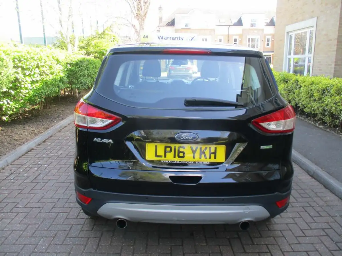 2016-ford-kuga-15t-zetec-150ps-big-9