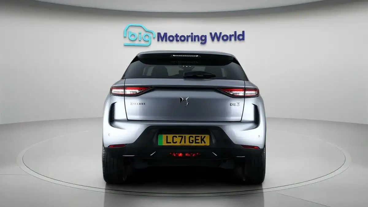 2021-ds-ds-3-crossback-e-tense-prestige-big-6