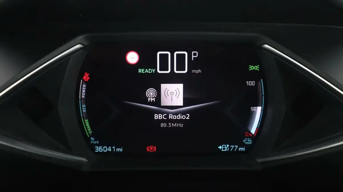 2021-ds-ds-3-crossback-e-tense-prestige-big-10