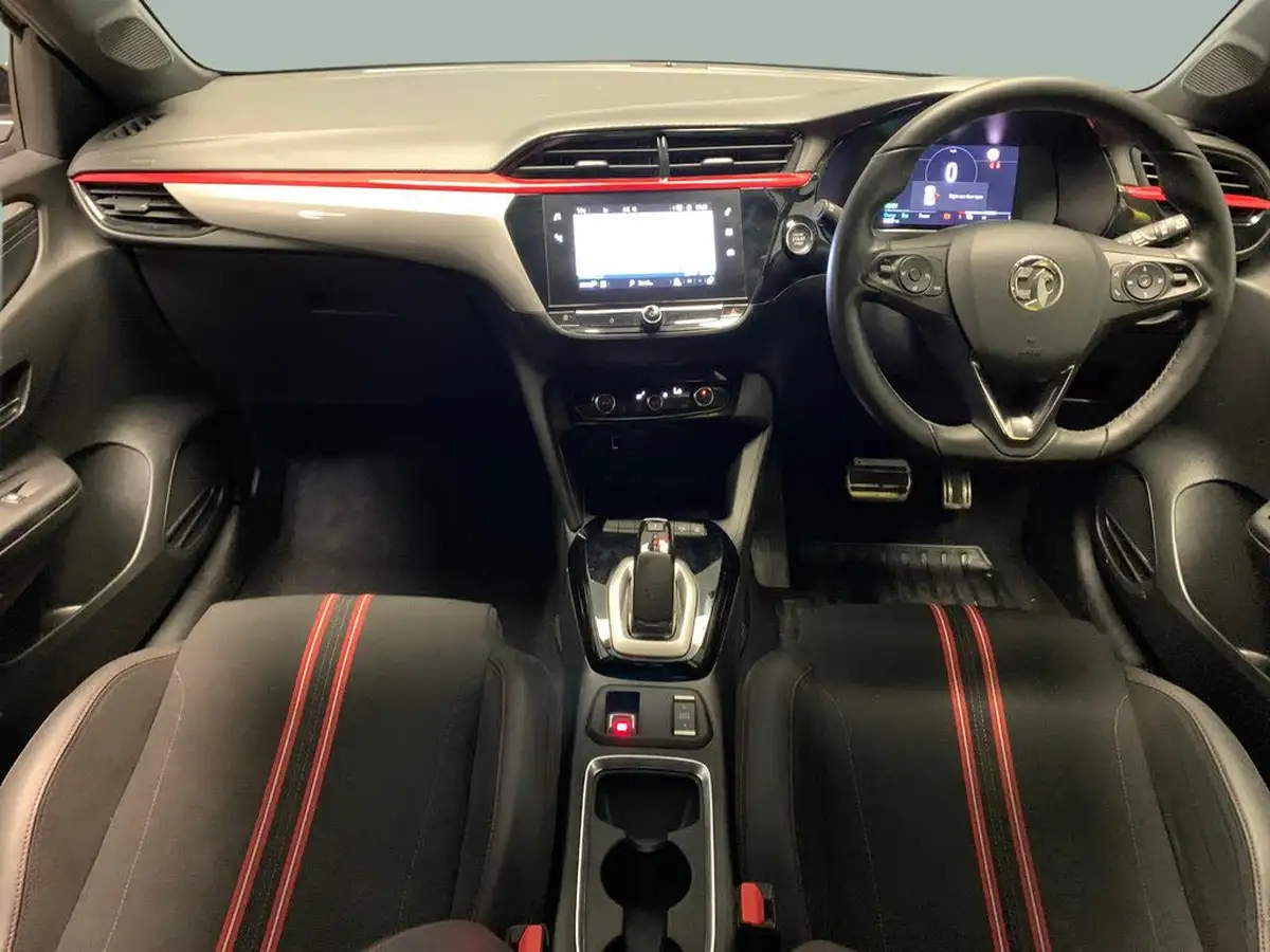 2021-vauxhall-corsa-e-sri-premium-big-1