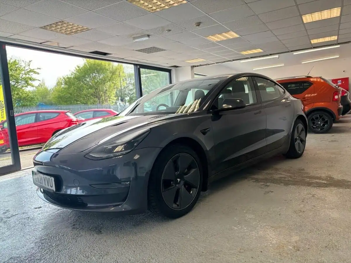 2021-tesla-model-3-e-long-range-4x4-big-7