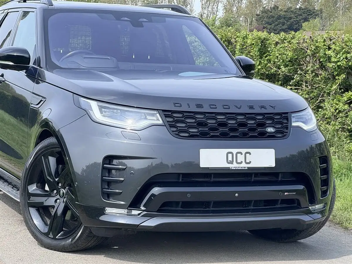 2022-land-rover-discovery-30-d300-commercial-r-dynamic-hse-big-24