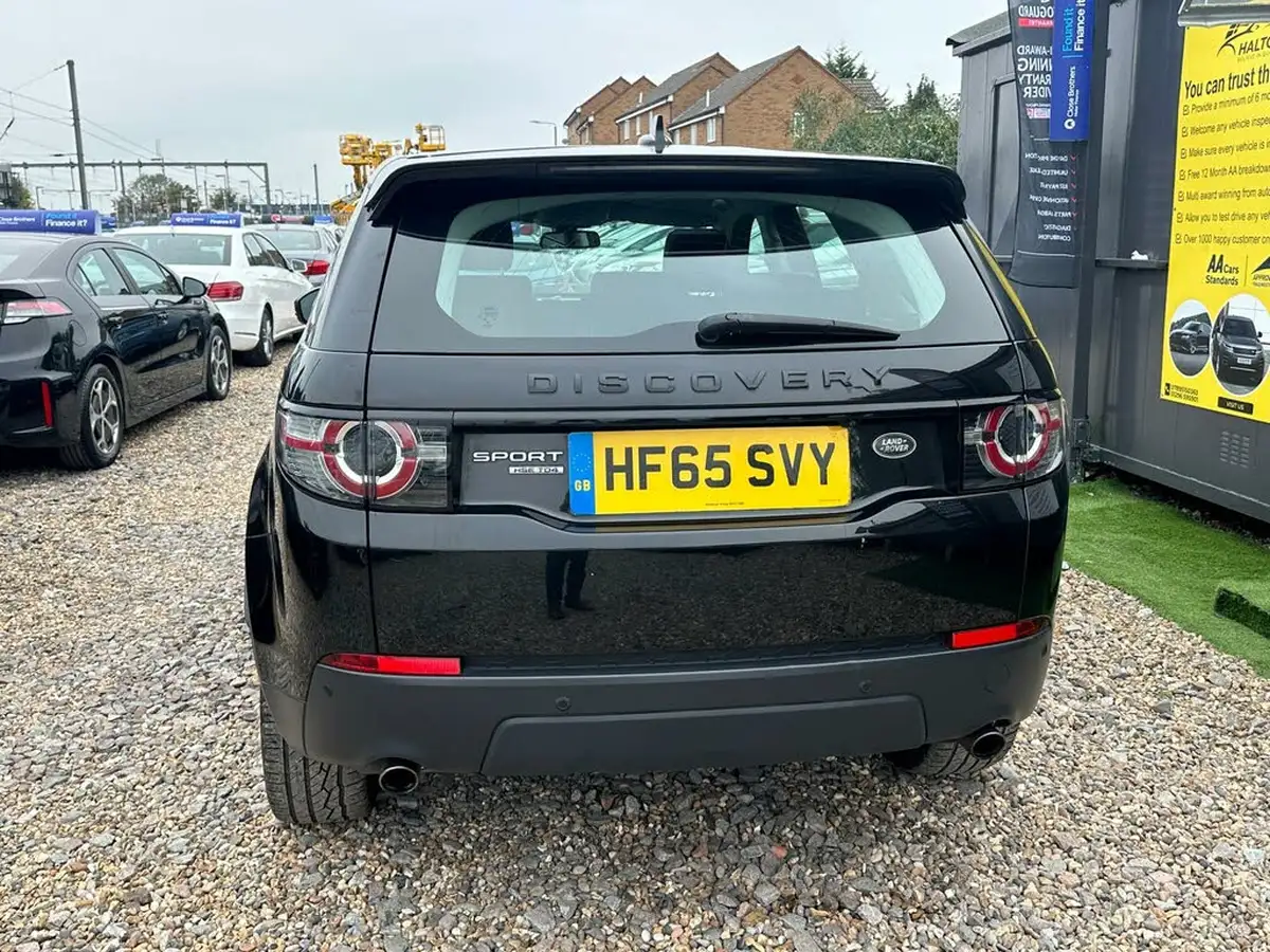 2015-land-rover-discovery-sport-20td4-hse-black-big-4