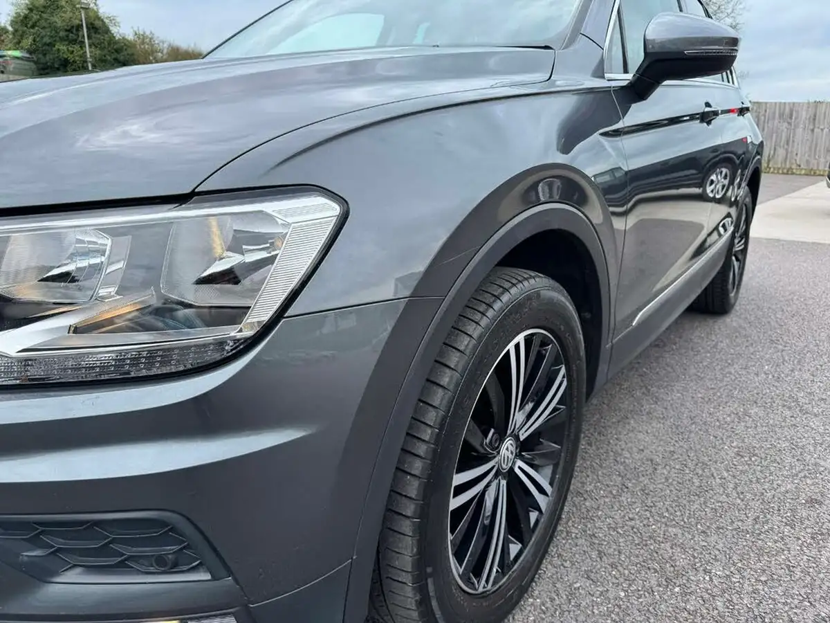 2018-volkswagen-tiguan-14-tsi-se-navigation-150ps-4motion-act-ss-big-27