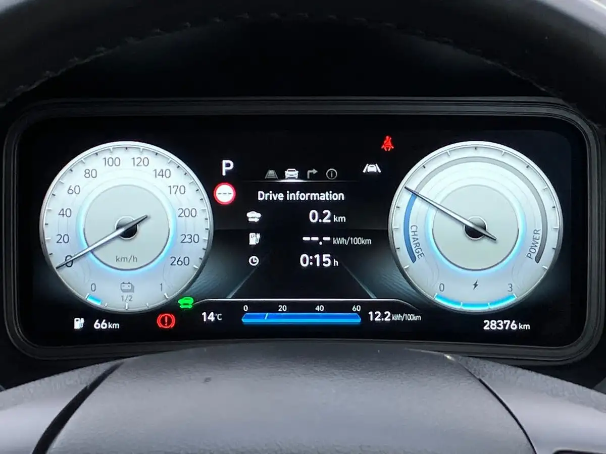 2021-hyundai-kona-e-premium-204ps-64kwh-7kw-obc-big-13