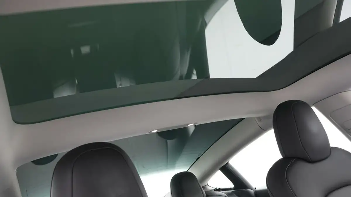 2021-tesla-model-3-e-long-range-4x4-big-23