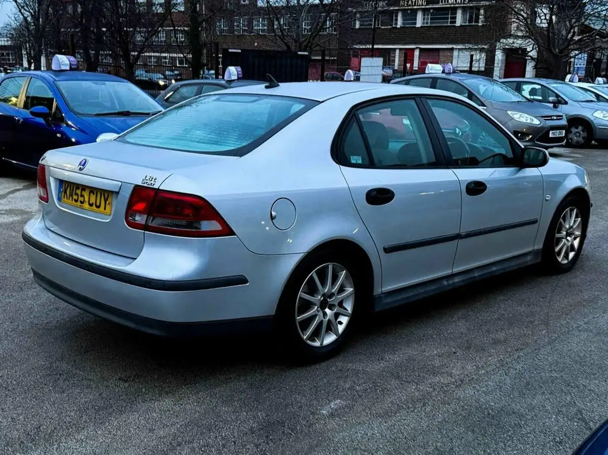 2005-saab-9-3-20-linear-sport-18t-saloon-4d-big-6