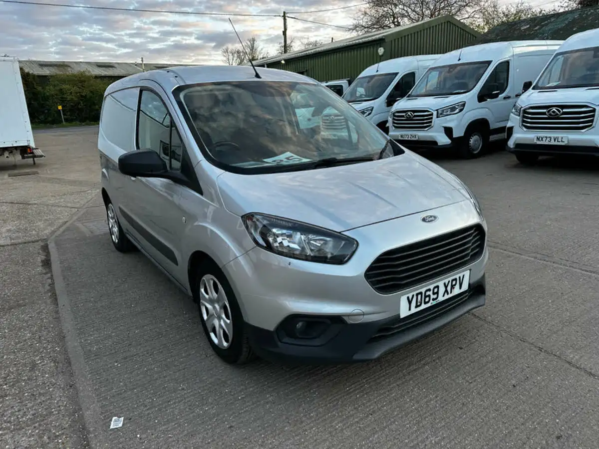 2019-ford-transit-courier-15tdci-trend-100pseu6dt-big-1